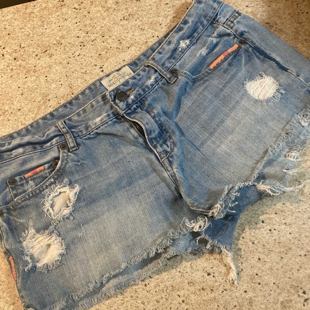 AERO Jean Shorts